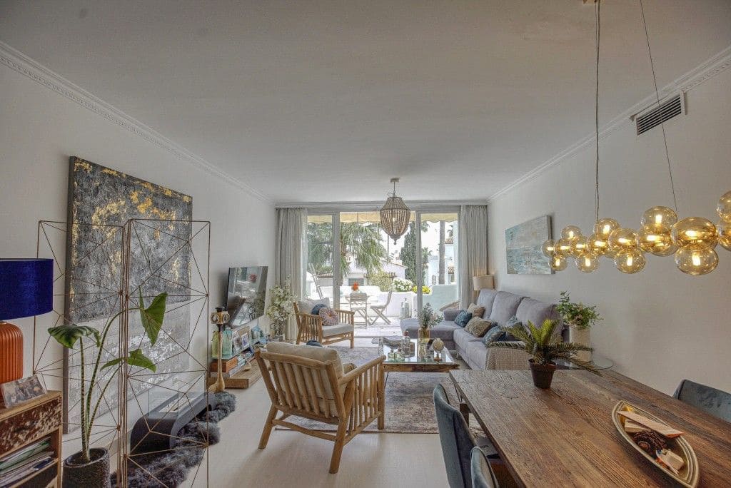 2 chambre Appartement de Plage à vendre à Estepona avec piscine garage - 825 000 € (Ref: 8307709)