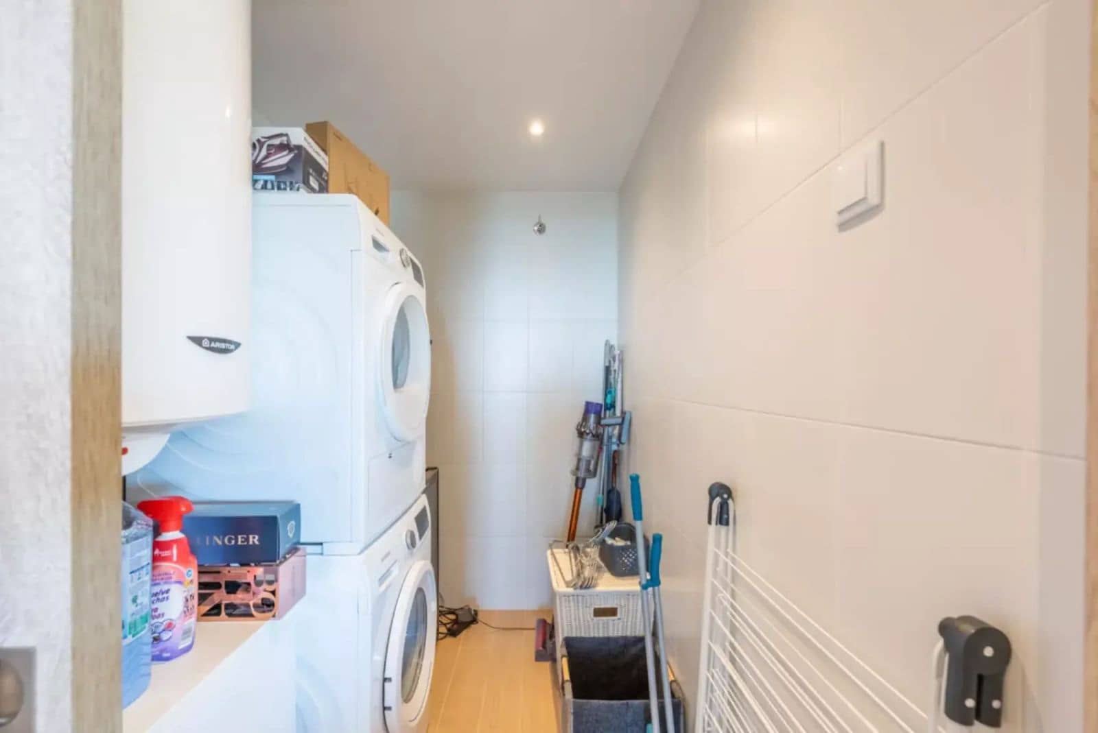 3 soveværelse Lejlighed til salg i Los Arqueros med swimmingpool garage - € 649.000 (Ref: 8312673)