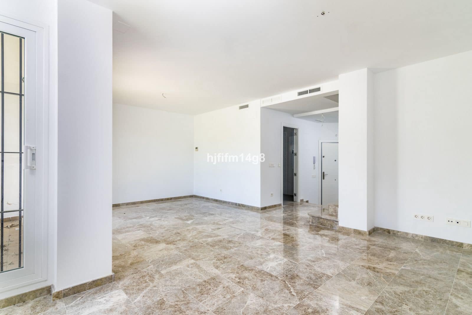 3 sovrum Hus till salu i Nueva Andalucia med pool garage - 575 000 € (Ref: 8395898)