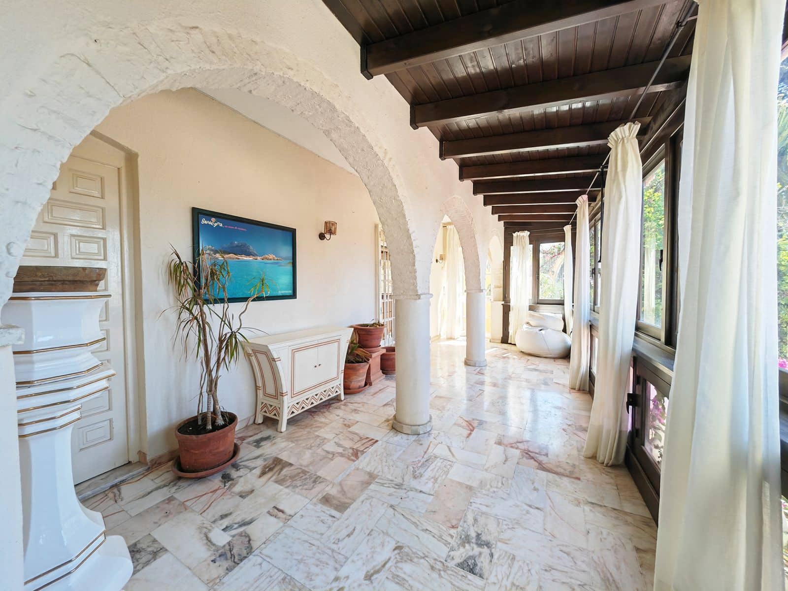 4 soveværelse Villa til salg i Mijas Costa med swimmingpool garage - € 950.000 (Ref: 8397800)