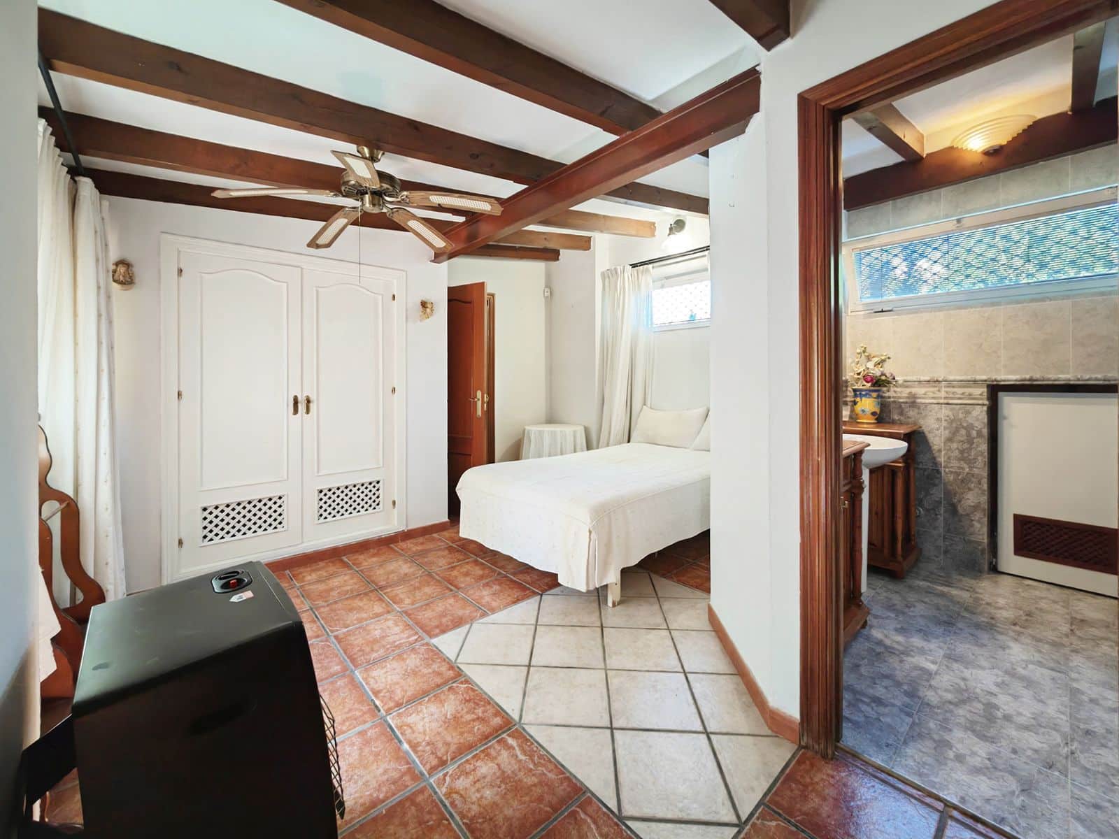 4 soveværelse Villa til salg i Mijas Costa med swimmingpool garage - € 950.000 (Ref: 8397800)