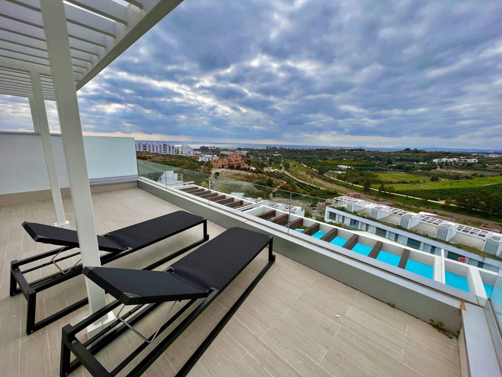 3 soveværelse Penthouse til salg i Cancelada med swimmingpool garage - € 650.000 (Ref: 8402445)