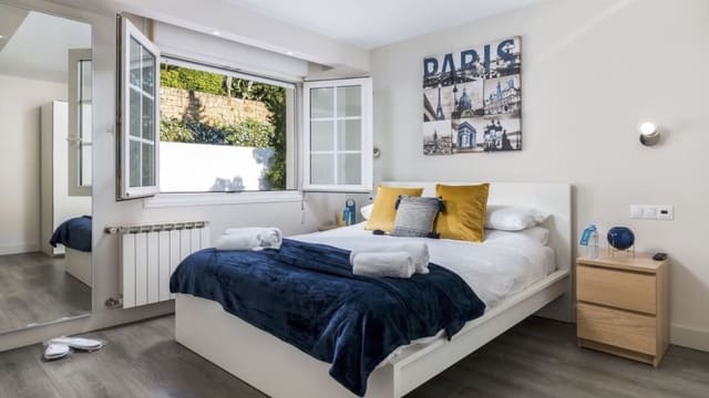 5 soveværelse Villa til salg i Nueva Andalucia, Marbella med swimmingpool garage - € 1.399.000 (Ref: 8420392)