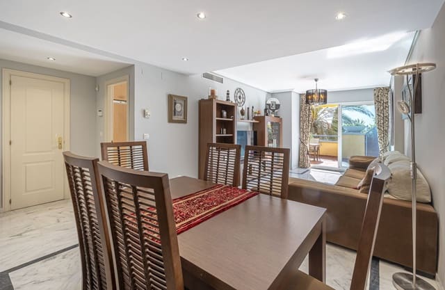 3 soverom Leilighet til salgs i Bahía de Marbella, Marbella med svømmebasseng garasje - € 699 000 (Ref: 8422422)