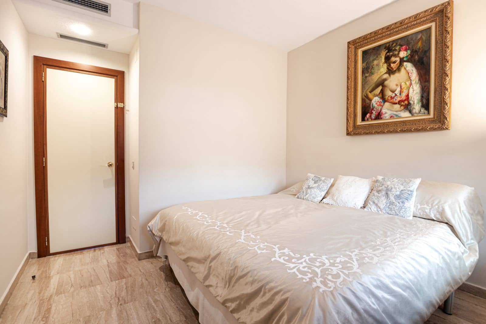 2 soveværelse Lejlighed til salg i San Pedro de Alcantara med swimmingpool garage - € 725.000 (Ref: 8422500)