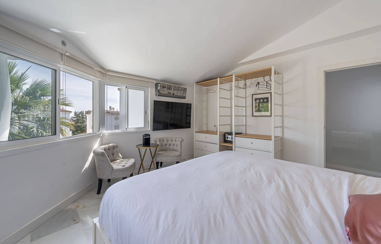 2 soveværelse Lejlighed til salg i Calahonda med swimmingpool garage - € 330.000 (Ref: 8444431)