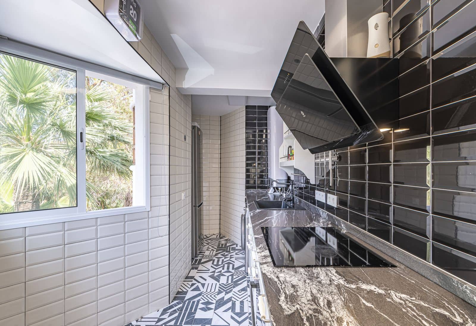 2 soveværelse Lejlighed til salg i Calahonda med swimmingpool garage - € 330.000 (Ref: 8444431)