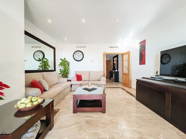 2 slaapkamer Appartement te koop in Estepona met zwembad garage - € 465.000 (Ref: 8469414)