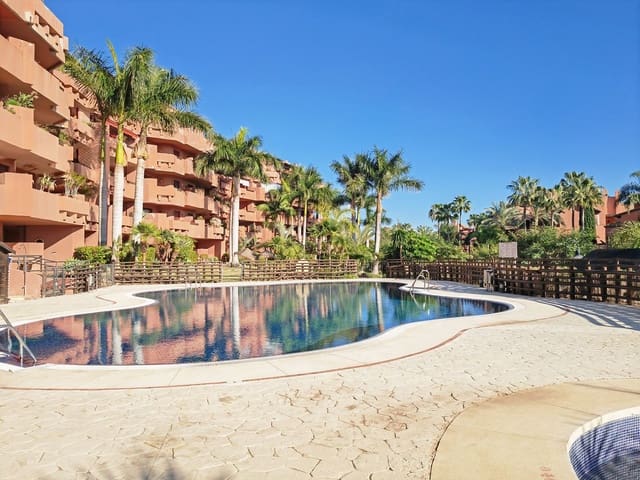 2 slaapkamer Appartement te koop in Estepona met zwembad garage - € 465.000 (Ref: 8469414)