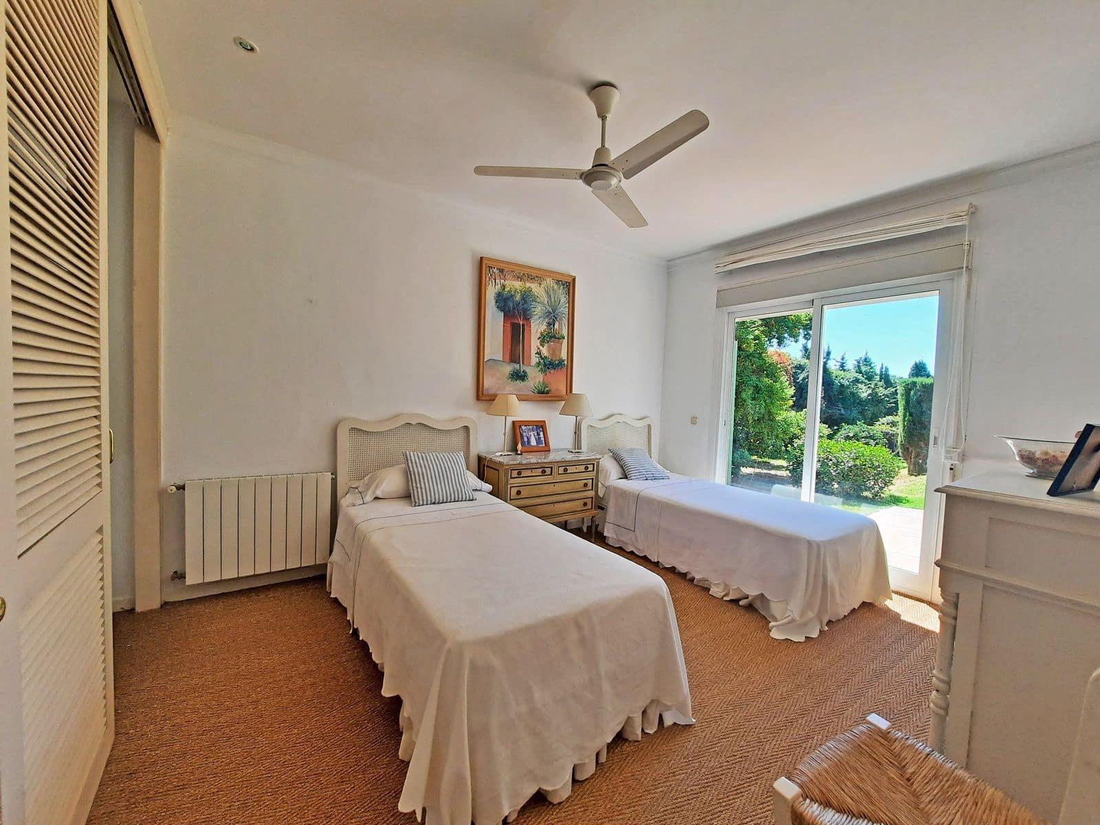 7 soveværelse Villa til salg i Calahonda med swimmingpool garage - € 2.350.000 (Ref: 8471220)