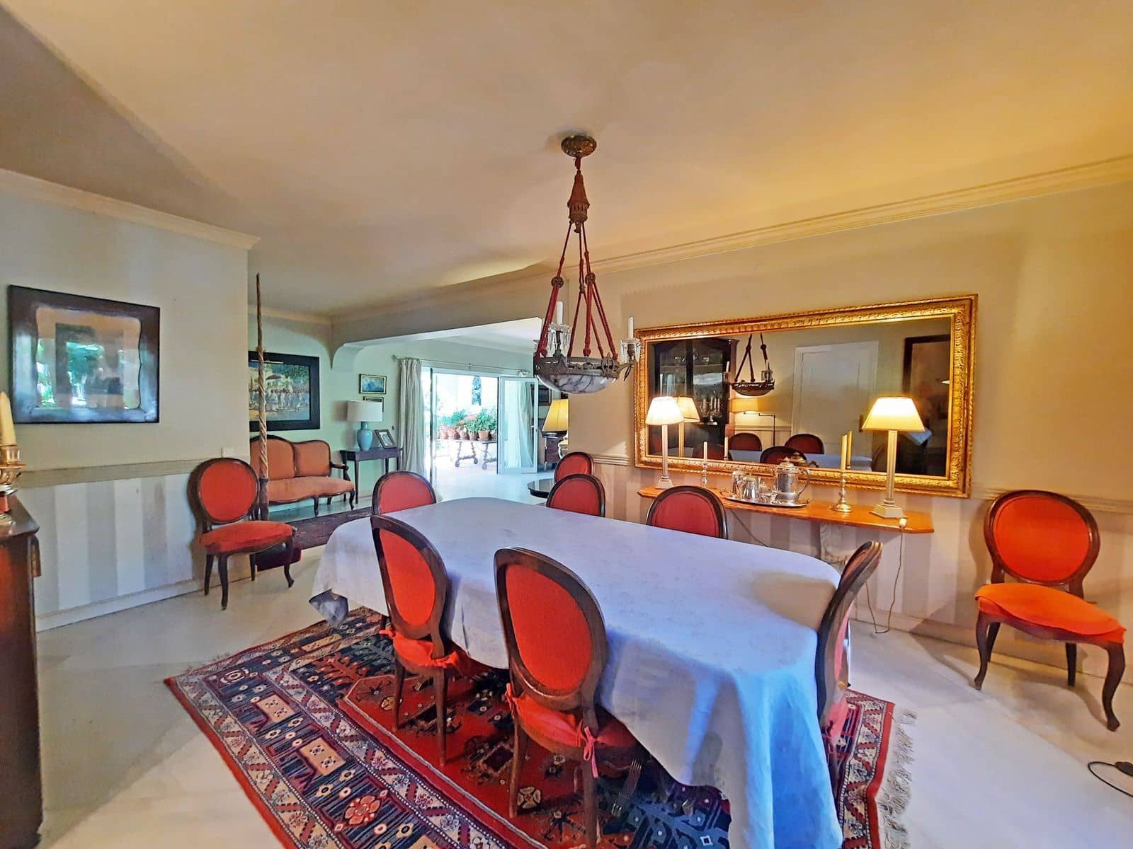 7 soveværelse Villa til salg i Calahonda med swimmingpool garage - € 2.350.000 (Ref: 8471220)