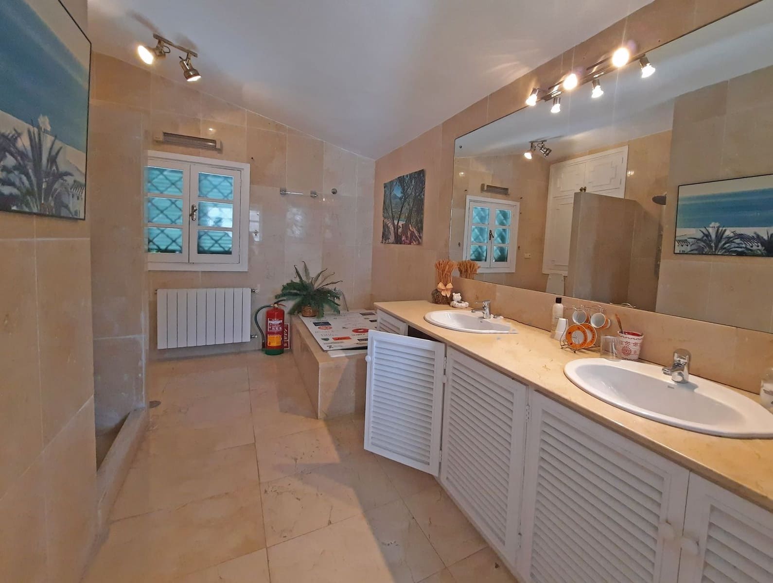 7 soveværelse Villa til salg i Calahonda med swimmingpool garage - € 2.350.000 (Ref: 8471220)