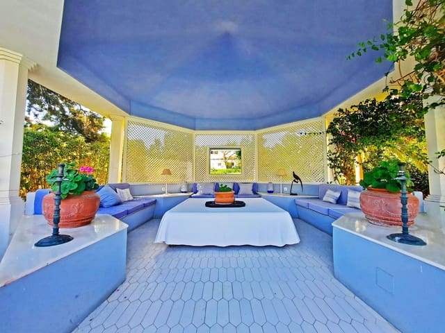 7 soverom Villa til salgs i Calahonda, Mijas med svømmebasseng garasje - € 2 350 000 (Ref: 8471220)