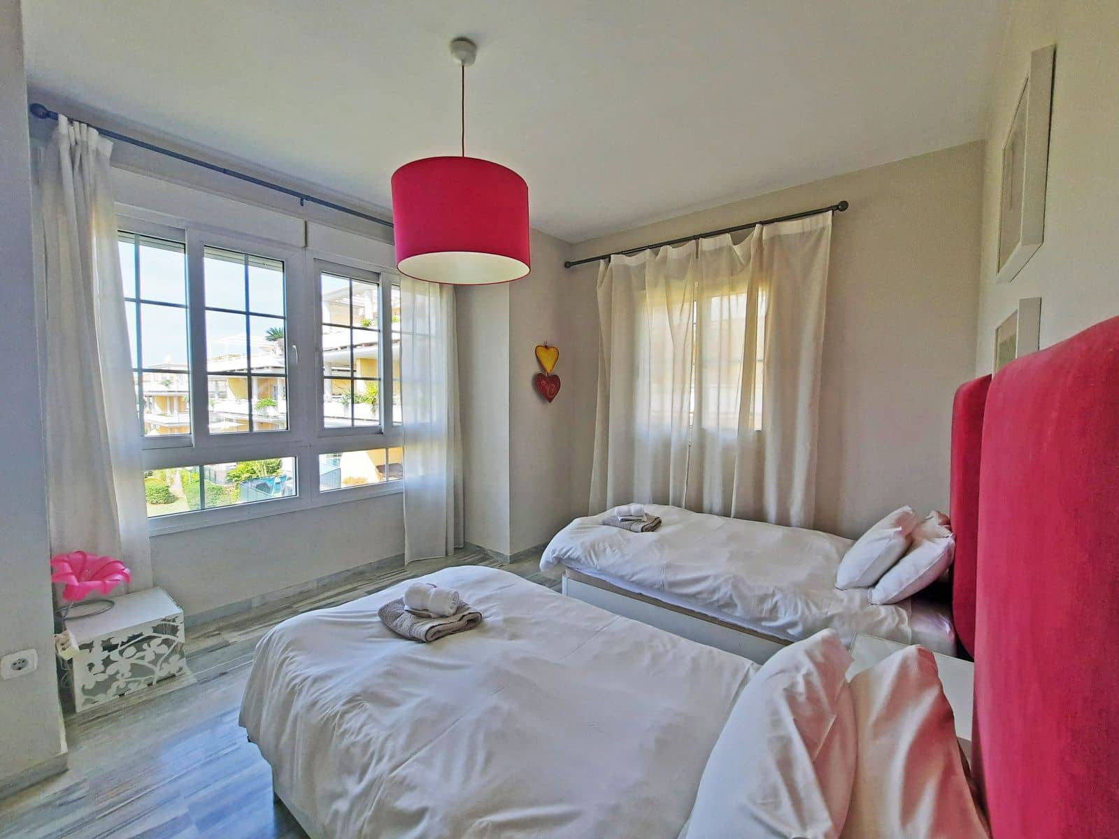 4 soveværelse Penthouse til salg i Cabopino med swimmingpool garage - € 785.000 (Ref: 8471223)