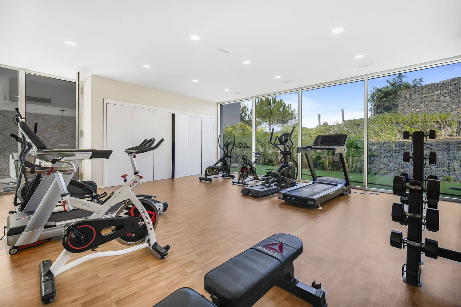 3 chambre Appartement de Plage à vendre à Estepona avec piscine garage - 1 160 000 € (Ref: 8475501)