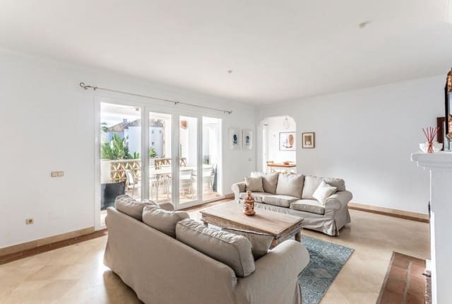 3 soverom Strandleiligheter til salgs i Casares med svømmebasseng garasje - € 595 000 (Ref: 8475502)