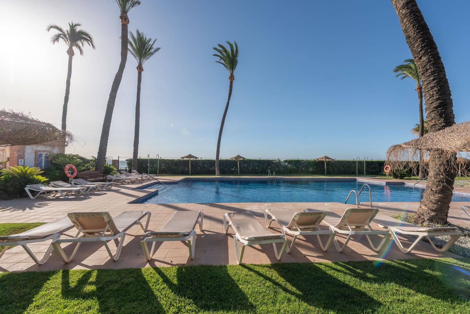 3 soveværelse Strandlejlighed til salg i Casares med swimmingpool garage - € 595.000 (Ref: 8475502)