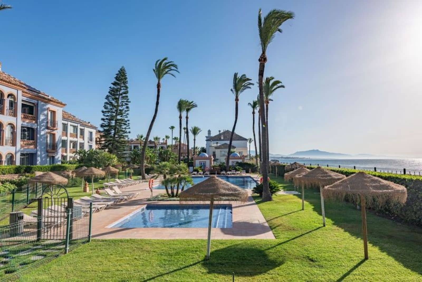 3 soveværelse Strandlejlighed til salg i Casares med swimmingpool garage - € 595.000 (Ref: 8475502)