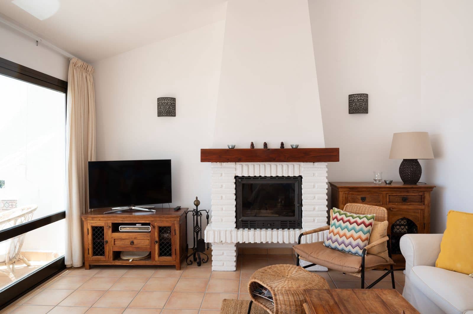 2 soverom Leilighet til salgs i Riviera del Sol med svømmebasseng garasje - € 475 000 (Ref: 8484095)