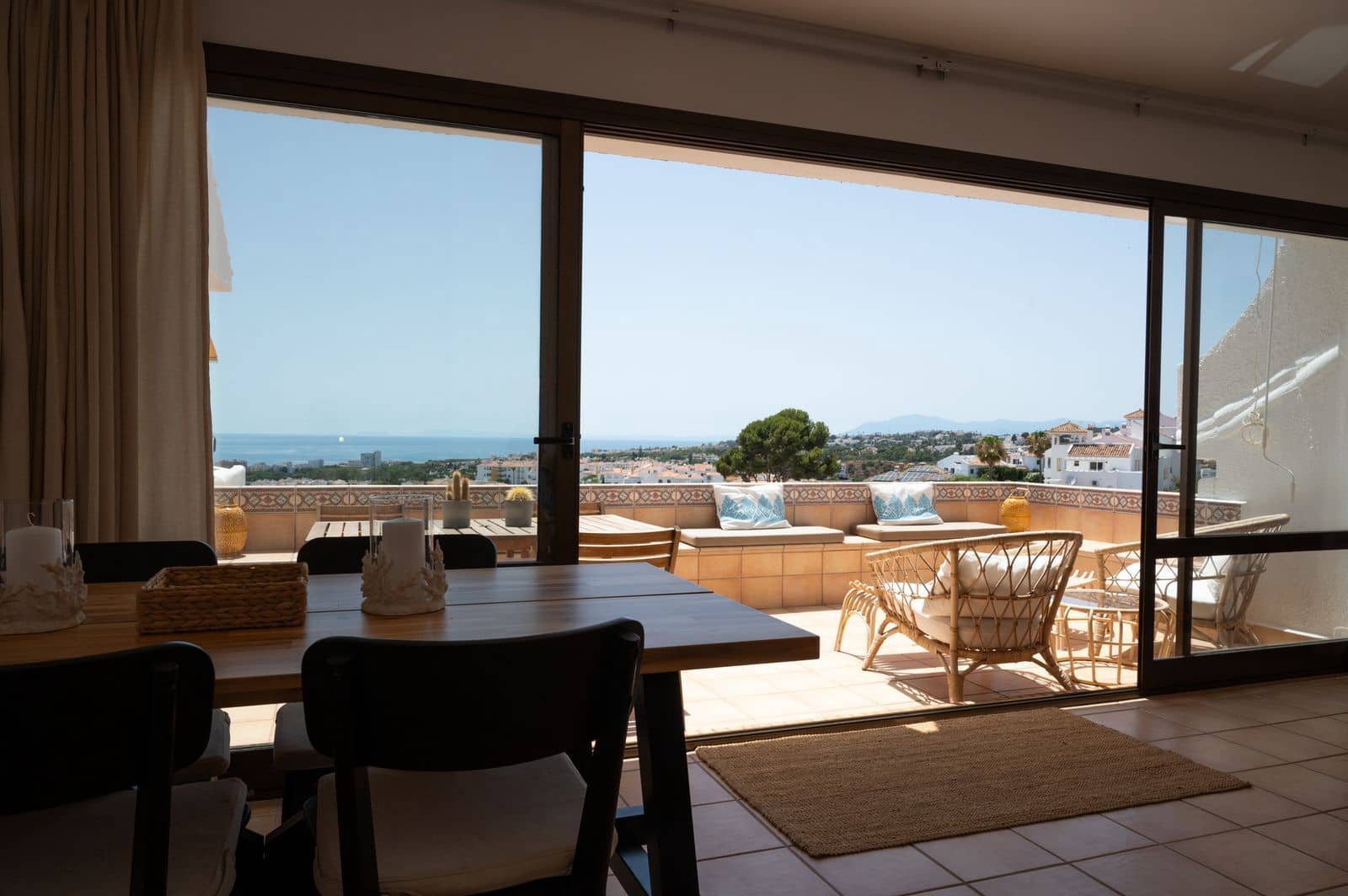 2 soverom Leilighet til salgs i Riviera del Sol med svømmebasseng garasje - € 475 000 (Ref: 8484095)