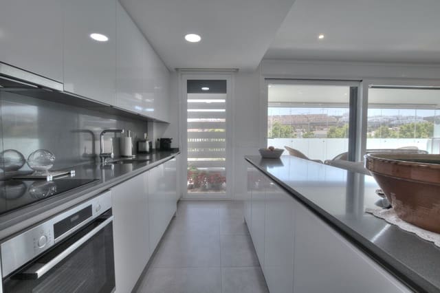 3 sovrum Lägenhet till salu i La Cala de Mijas, Mijas med pool garage - 560 000 € (Ref: 8488321)