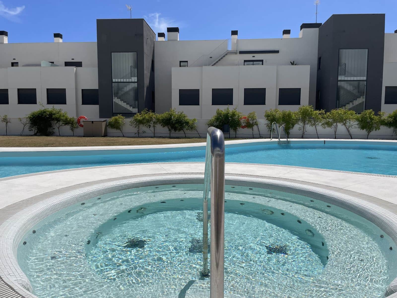 3 soveværelse Lejlighed til salg i La Cala de Mijas med swimmingpool garage - € 560.000 (Ref: 8488321)