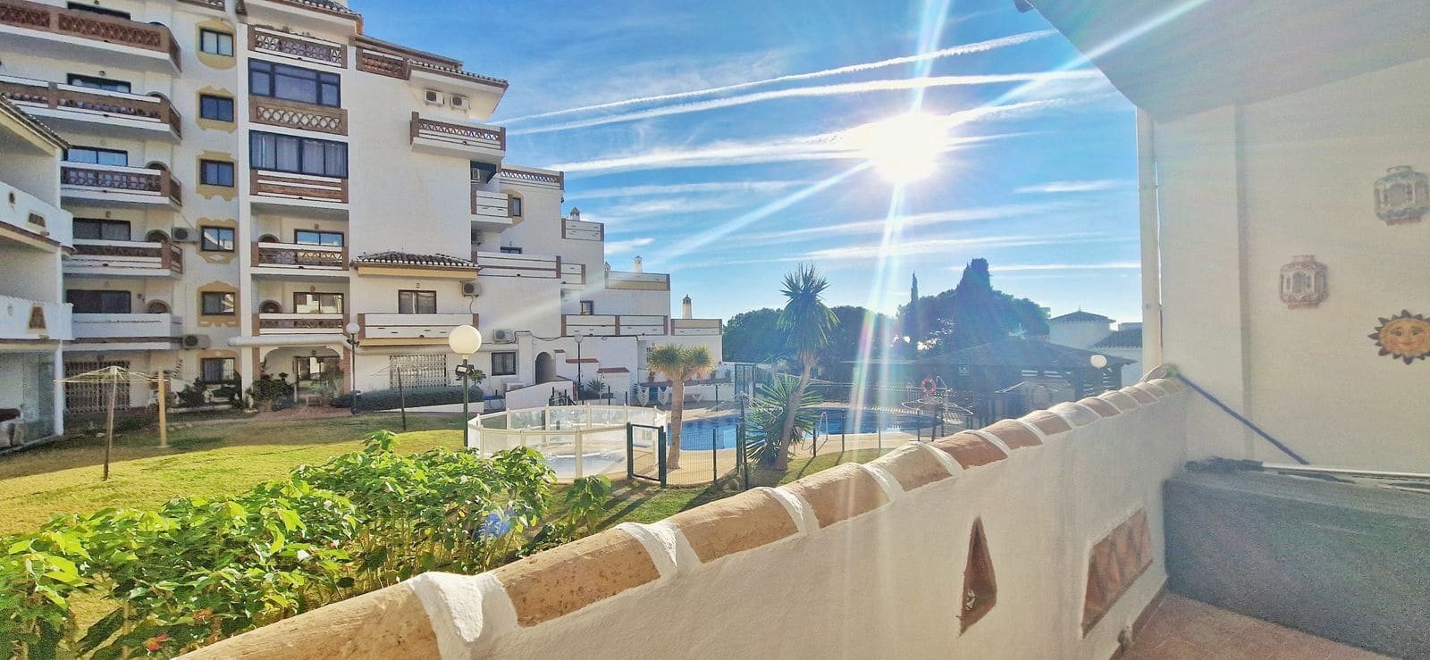 2 soveværelse Lejlighed til salg i Calahonda med swimmingpool garage - € 265.000 (Ref: 8491394)