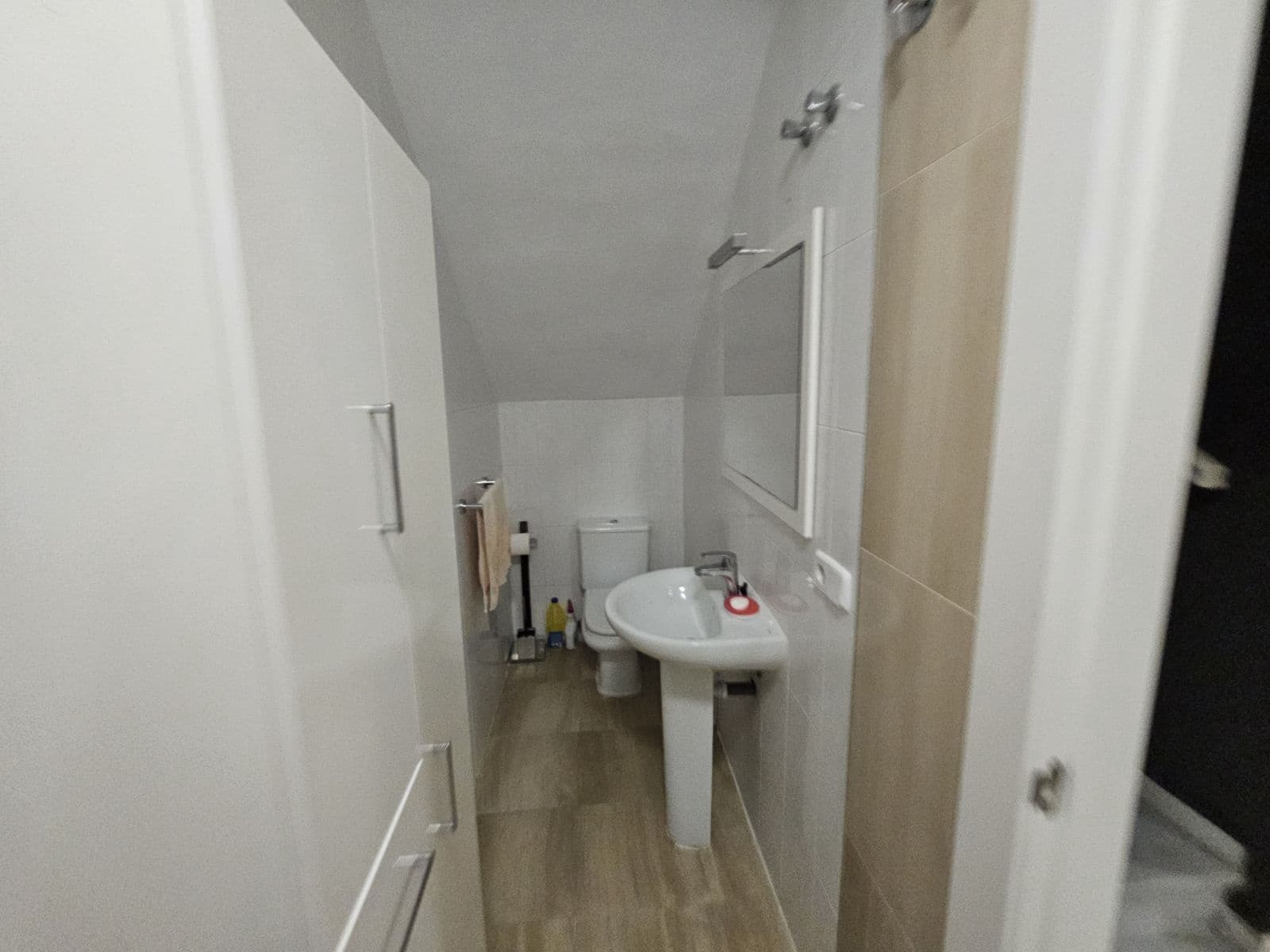 4 soveværelse Semi-Rækkehus til salg i Marbella med swimmingpool garage - € 596.000 (Ref: 8499466)