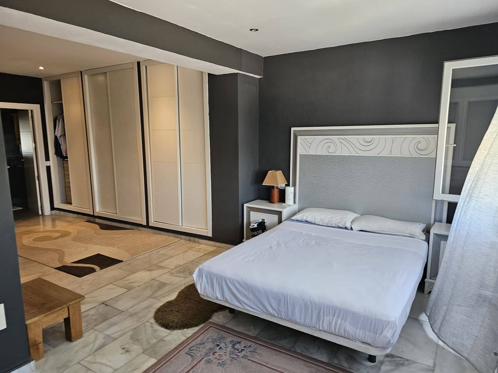 4 soveværelse Semi-Rækkehus til salg i Marbella med swimmingpool garage - € 596.000 (Ref: 8499466)