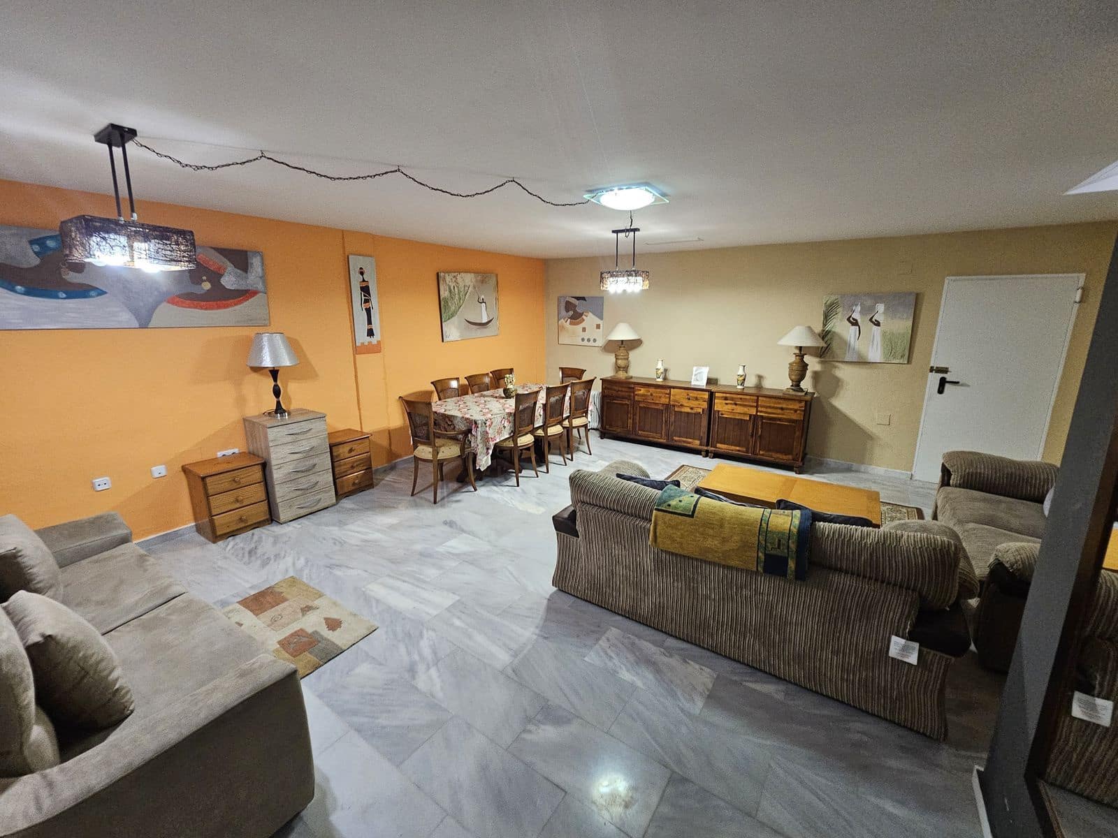 4 soveværelse Semi-Rækkehus til salg i Marbella med swimmingpool garage - € 596.000 (Ref: 8499466)