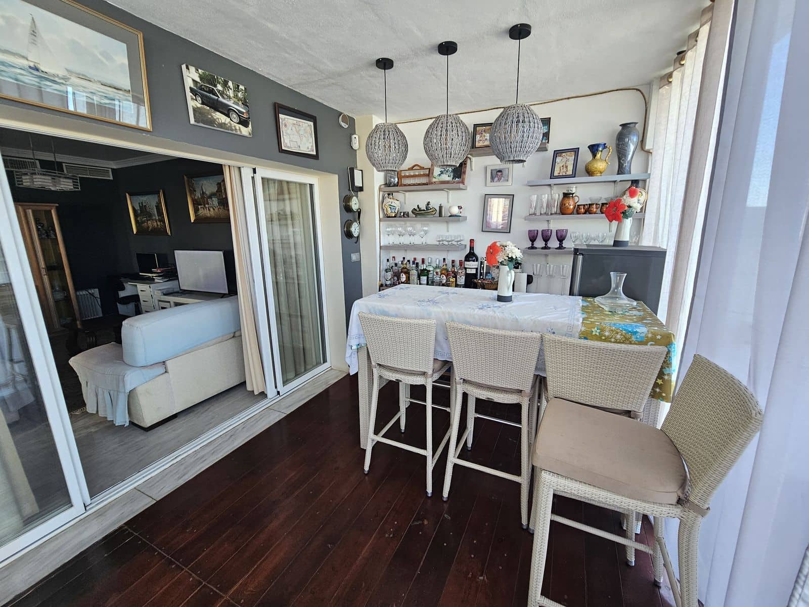 4 soveværelse Semi-Rækkehus til salg i Marbella med swimmingpool garage - € 596.000 (Ref: 8499466)