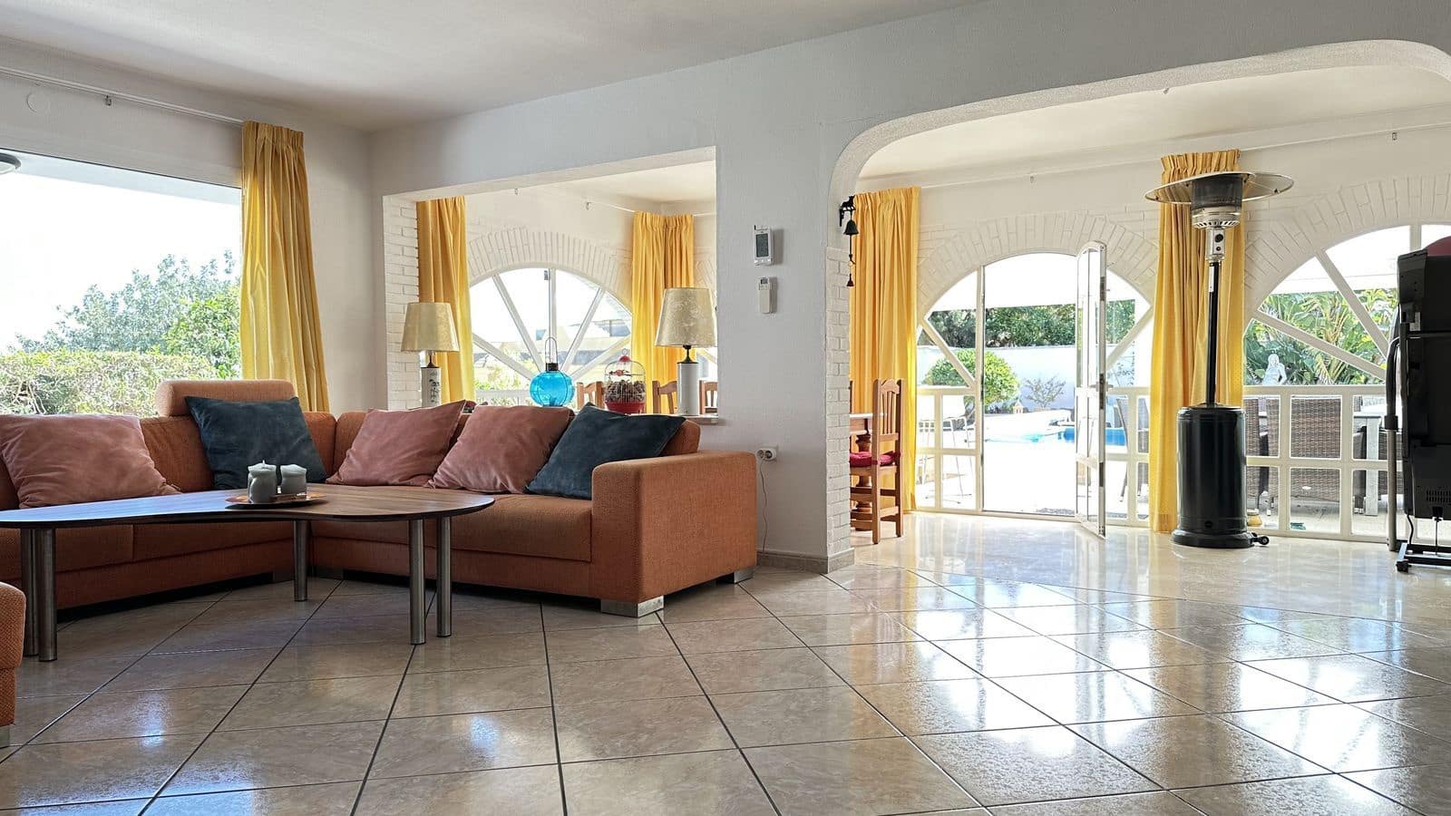 4 soverom Villa til salgs i Torreblanca del Sur med svømmebasseng - € 825 000 (Ref: 8518626)