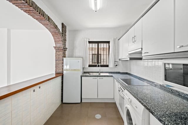 2 soveværelse Lejlighed til salg i Calahonda, Mijas med swimmingpool garage - € 313.900 (Ref: 8524796)