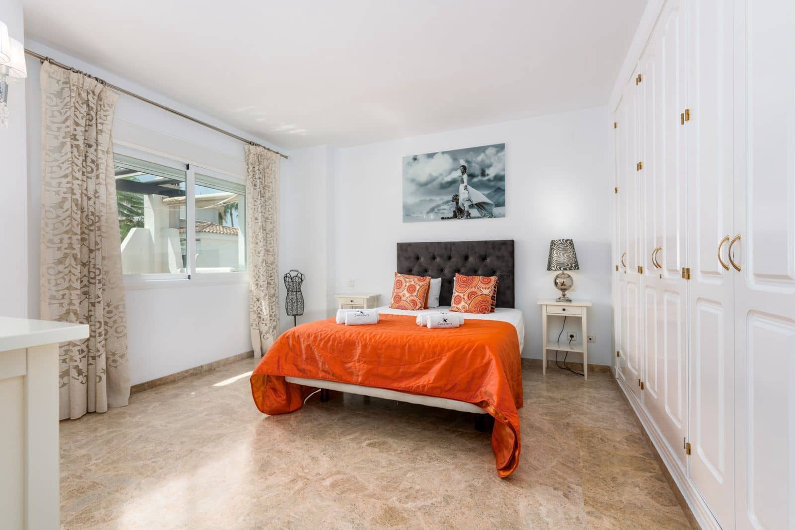 2 bedroom Penthouse for sale in Nueva Andalucia with pool garage - € 449,950 (Ref: 8543338)