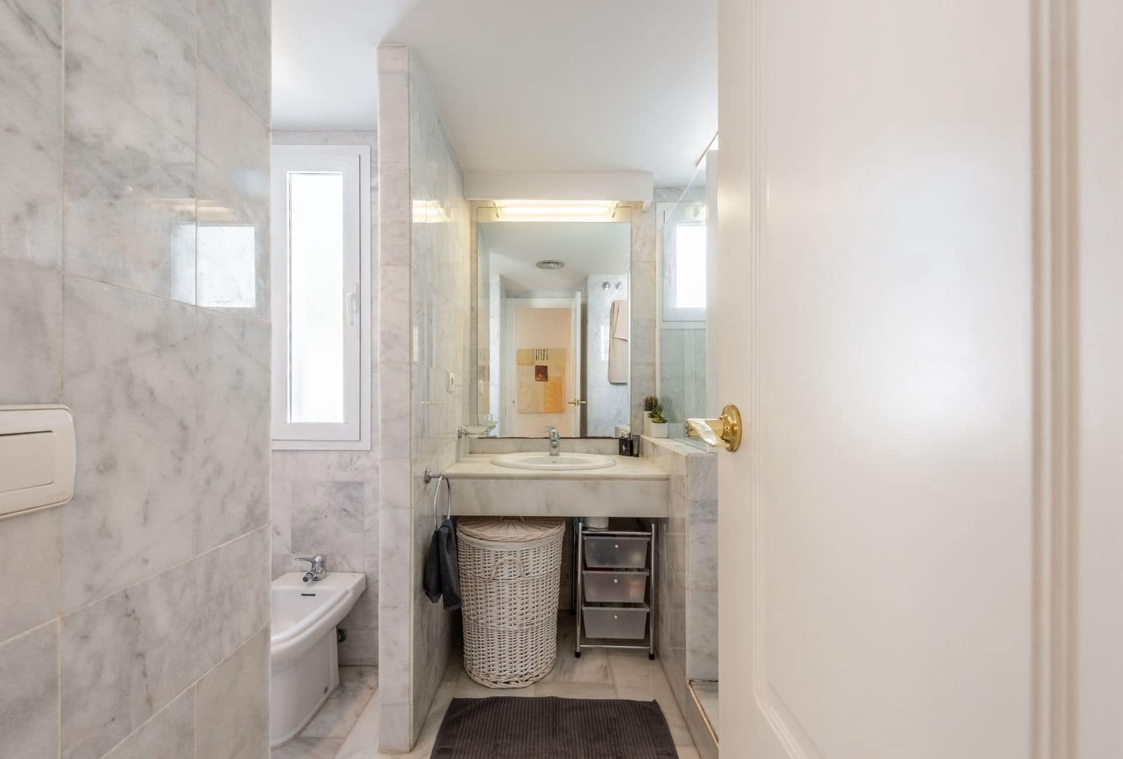 2 bedroom Penthouse for sale in Nueva Andalucia with pool garage - € 439,000 (Ref: 8545555)