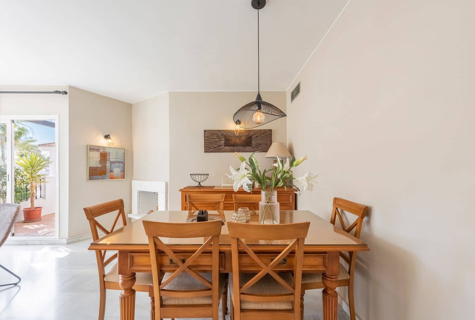 2 bedroom Penthouse for sale in Nueva Andalucia with pool garage - € 439,000 (Ref: 8545555)