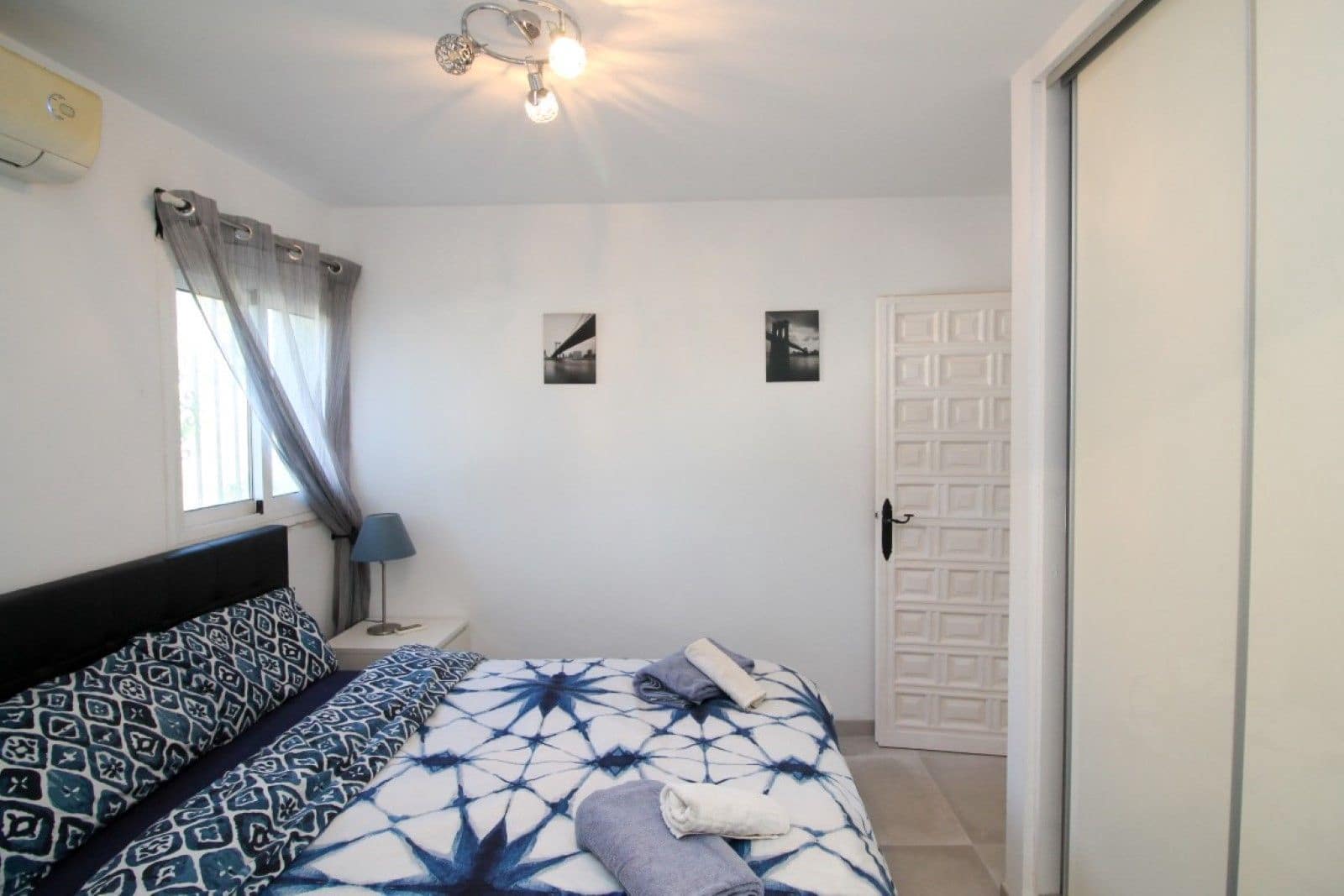 4 soveværelse Villa til salg i El Chaparral med swimmingpool garage - € 750.000 (Ref: 8545697)