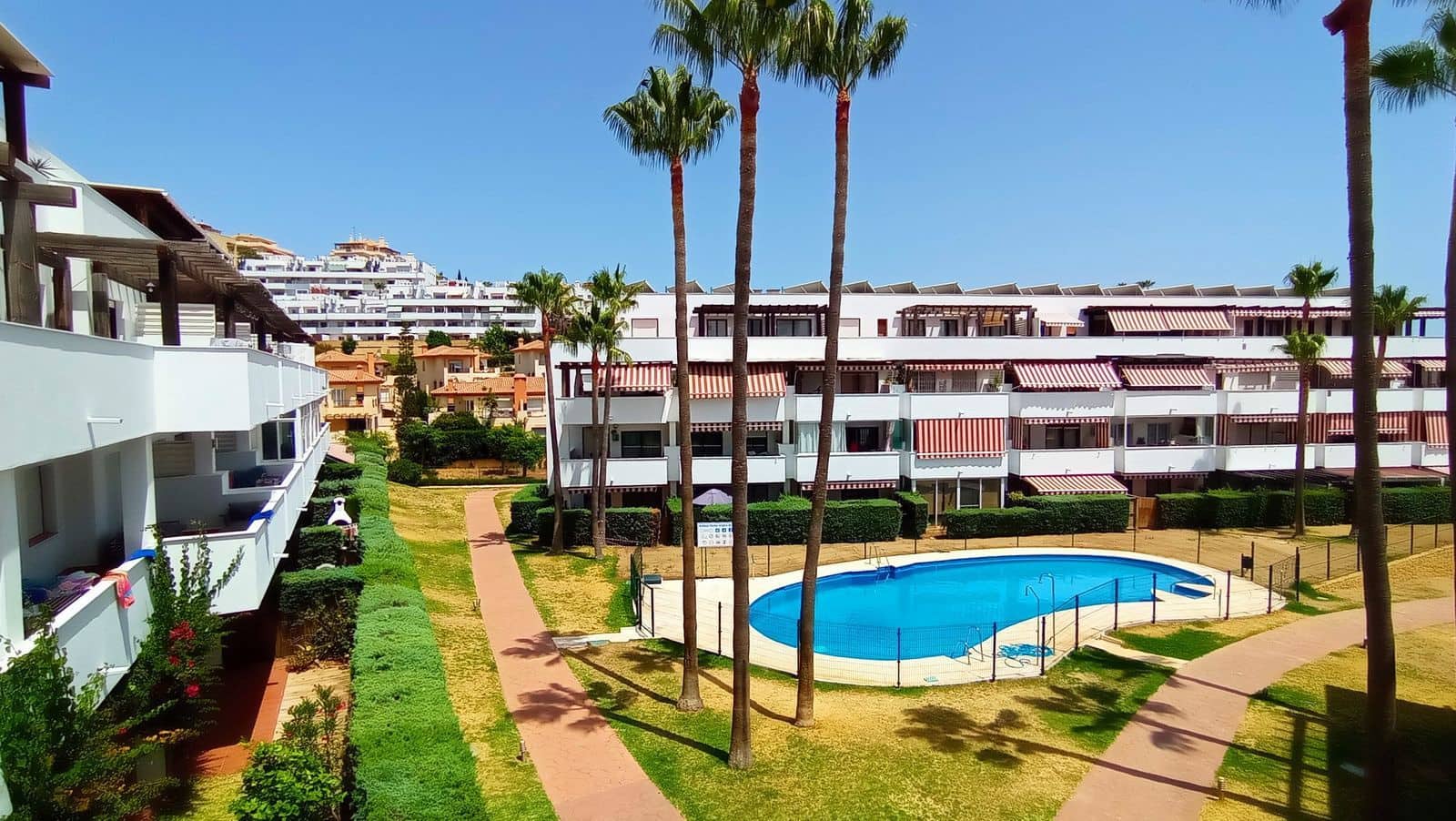 2 sovrum Lägenhet till salu i Riviera del Sol med pool garage - 269 000 € (Ref: 8548232)