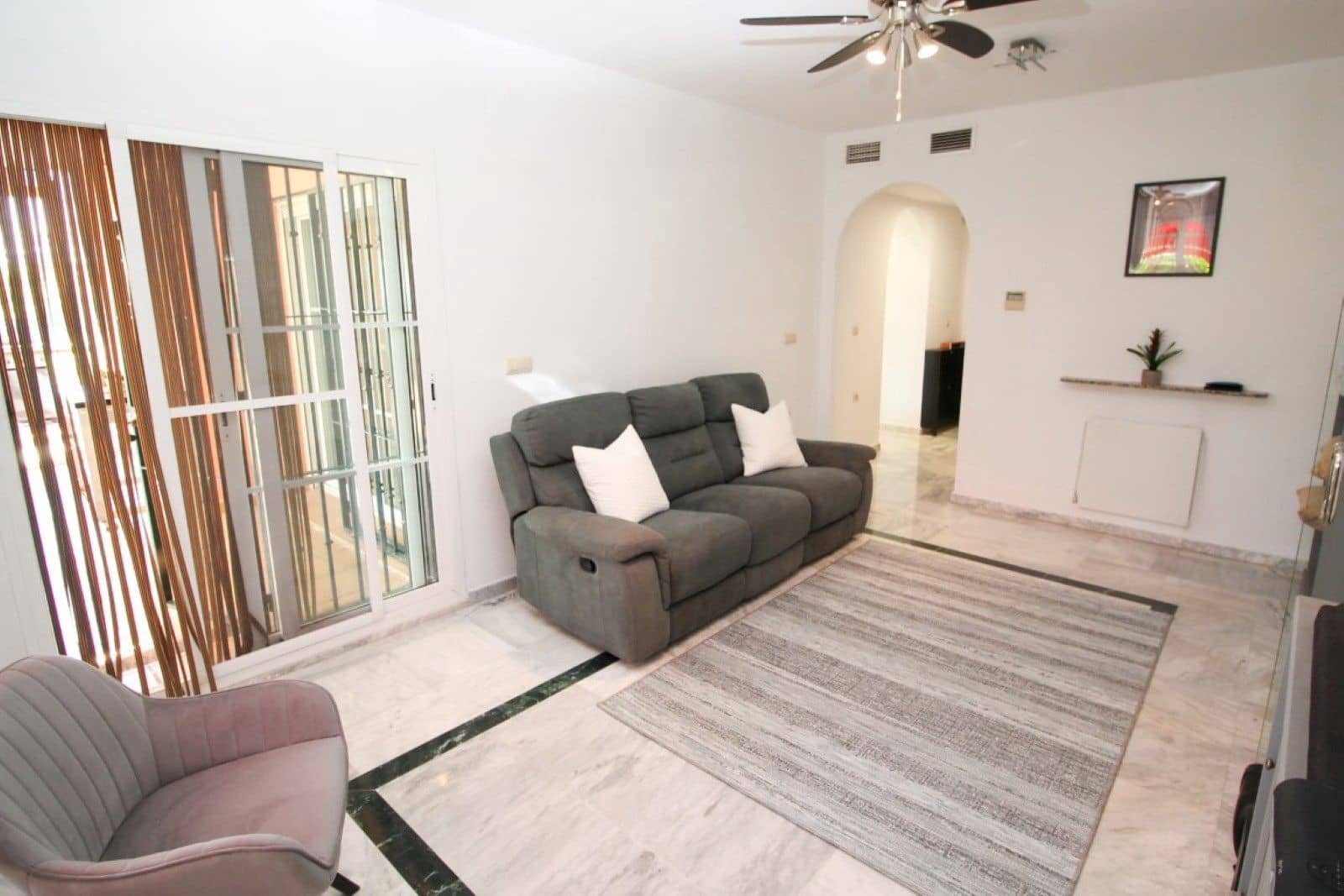 3 soveværelse Lejlighed til salg i Miraflores med swimmingpool garage - € 395.000 (Ref: 8548371)