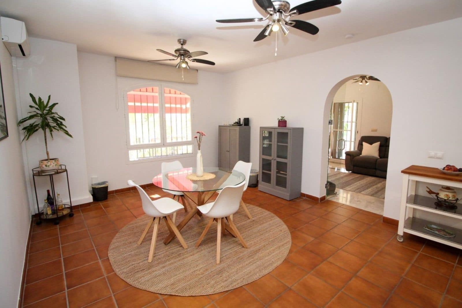 3 soveværelse Lejlighed til salg i Miraflores med swimmingpool garage - € 395.000 (Ref: 8548371)