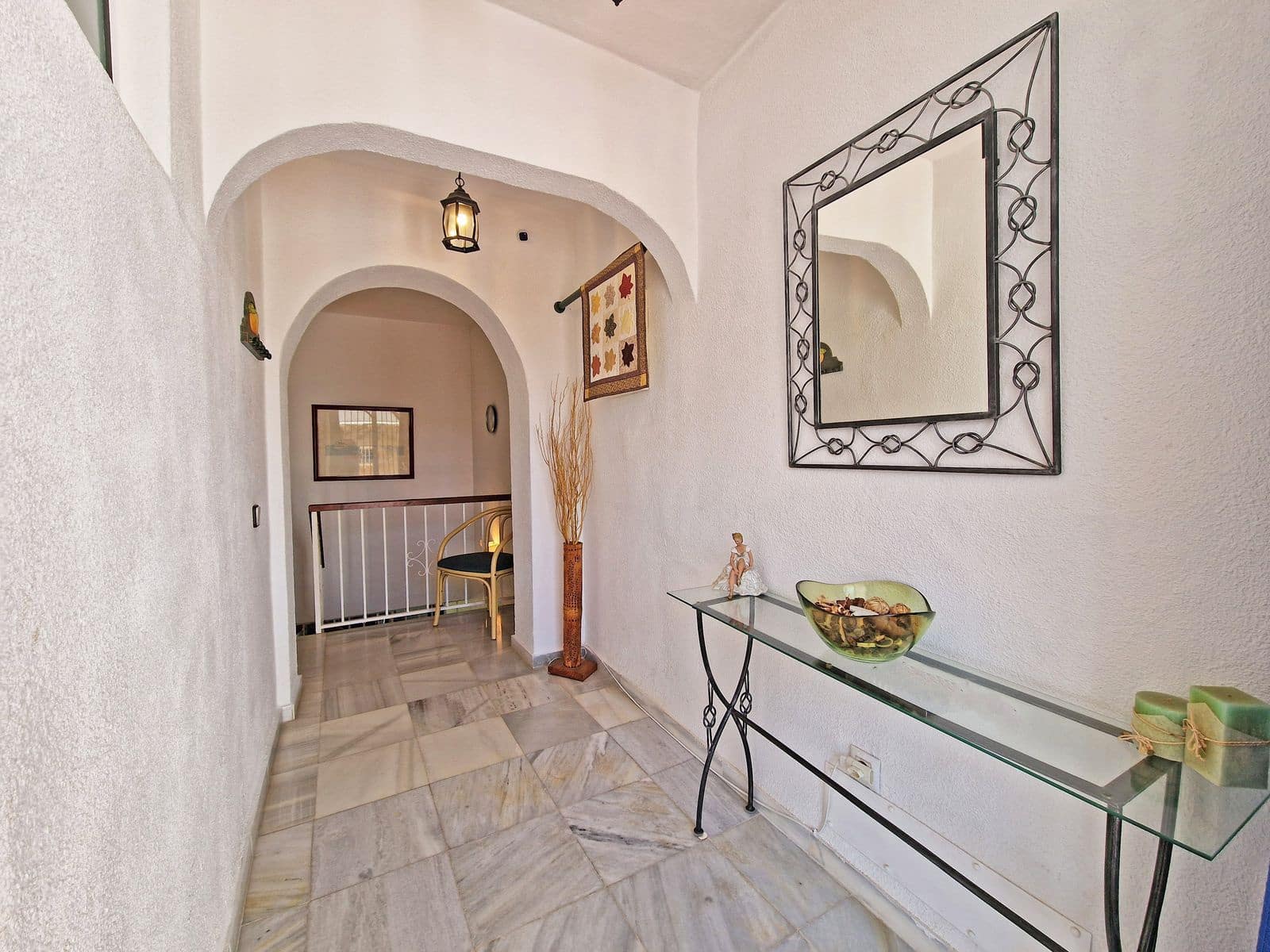 3 soverom Strandleiligheter til salgs i Calahonda med svømmebasseng garasje - € 475 000 (Ref: 8548407)