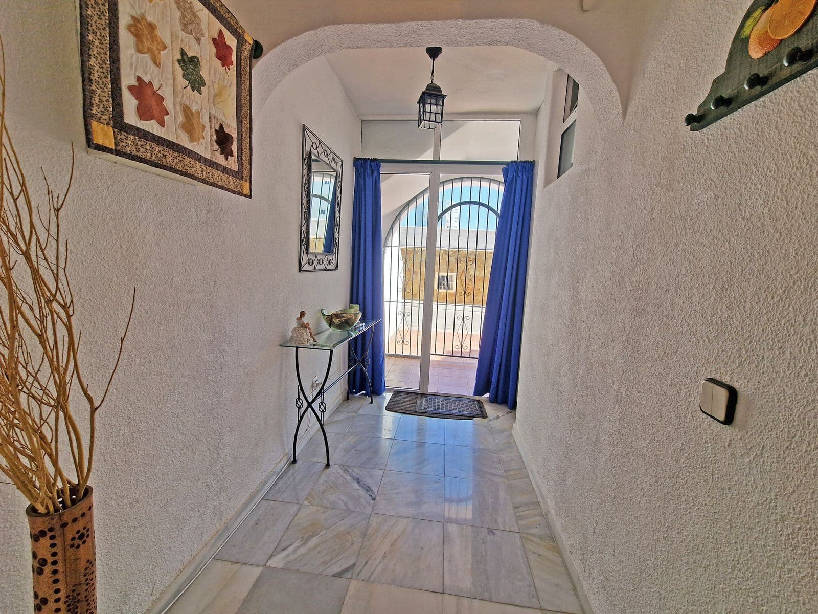 3 soverom Strandleiligheter til salgs i Calahonda med svømmebasseng garasje - € 475 000 (Ref: 8548407)