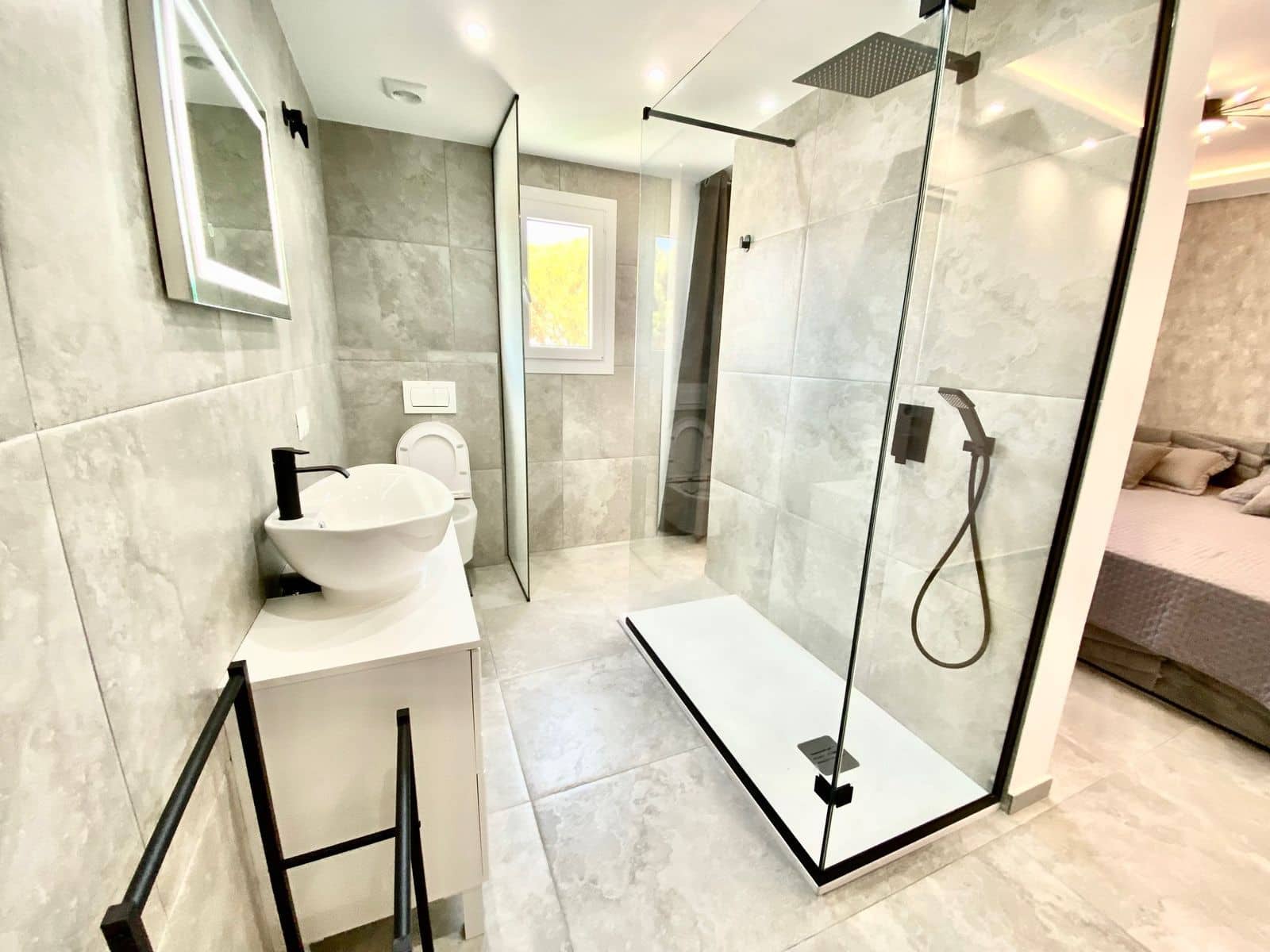 3 soverom Strandleiligheter til salgs i Calahonda med svømmebasseng garasje - € 500 000 (Ref: 8550157)