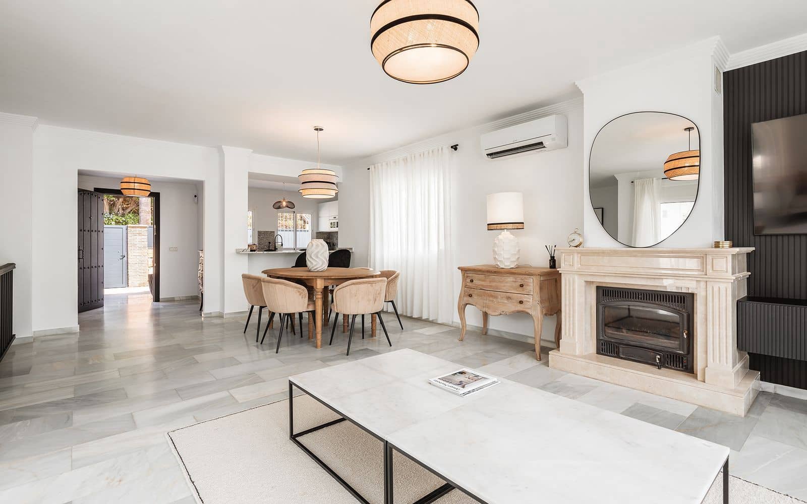 4 soverom Villa til salgs i Carib Playa med svømmebasseng garasje - € 1 995 000 (Ref: 8550183)