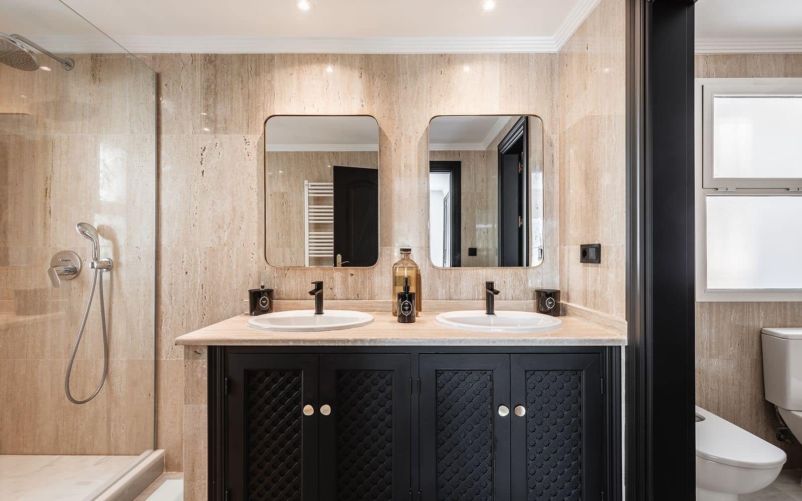 4 soverom Villa til salgs i Carib Playa med svømmebasseng garasje - € 1 995 000 (Ref: 8550183)