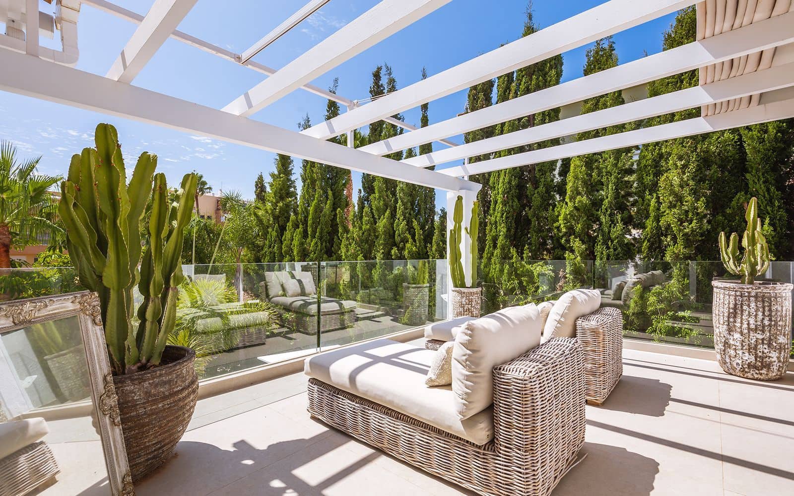 4 soverom Villa til salgs i Carib Playa med svømmebasseng garasje - € 1 995 000 (Ref: 8550183)