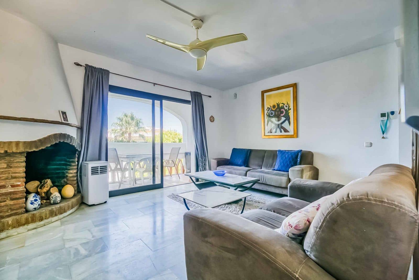 4 soveværelse Byhus til salg i Calahonda med swimmingpool garage - € 627.000 (Ref: 8560688)