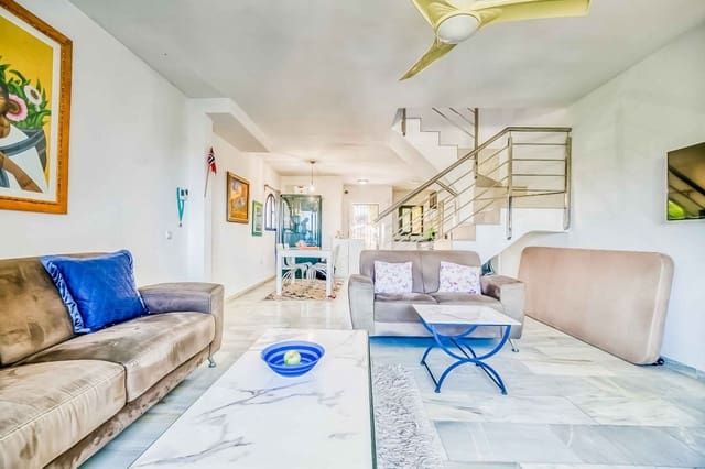 4 Zimmer Haus zu verkaufen in Calahonda, Mijas mit Pool Garage - 627.000 € (Ref: 8560688)