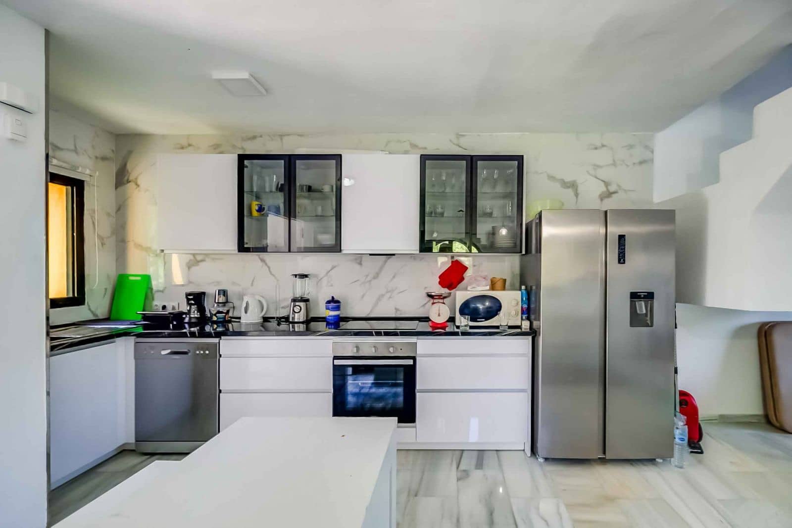 4 soveværelse Byhus til salg i Calahonda med swimmingpool garage - € 627.000 (Ref: 8560688)