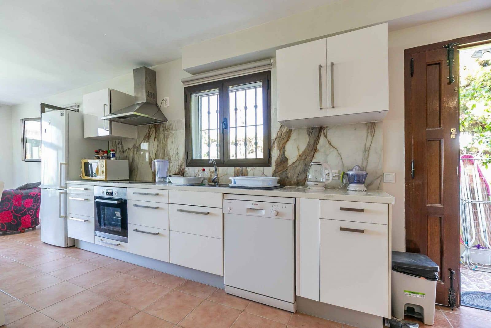 4 soveværelse Byhus til salg i Calahonda med swimmingpool garage - € 627.000 (Ref: 8560688)